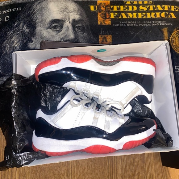 Jordan 11 retro low concord bred - Picture 2 of 6